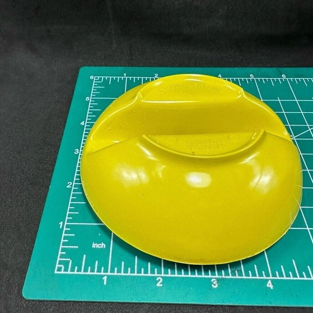 Vintage Anholt Ashtray Yellow‎ Ceramic 4 Cigarette Rest Patented Design